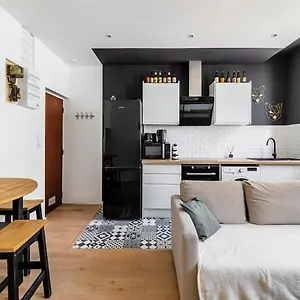https://le-jardin-du-panier.fr-provencehotel.com